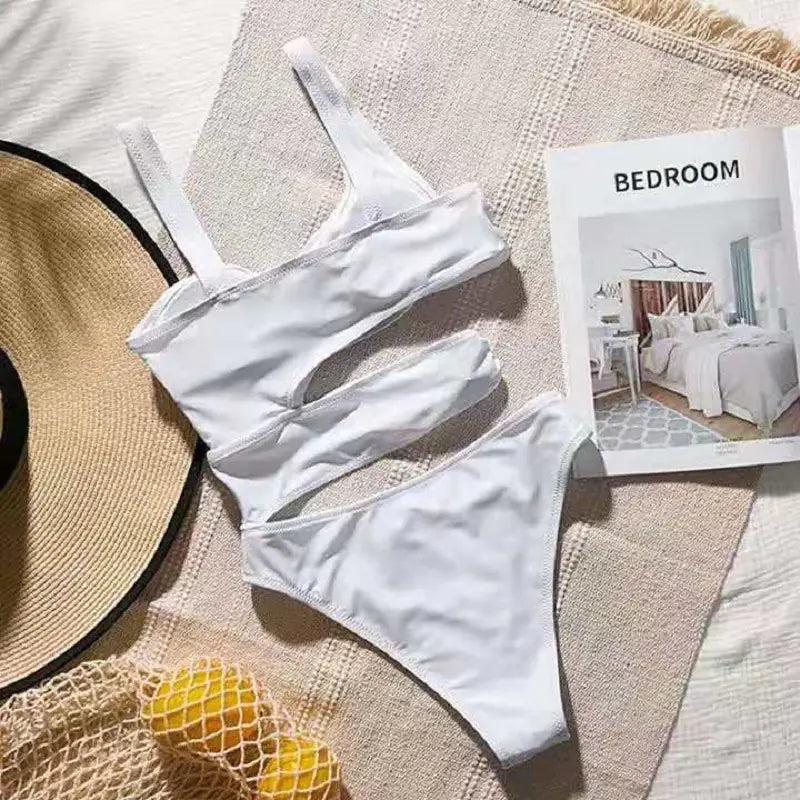 Beach Swimwear, Sexy Strappy One-Piece Bikini